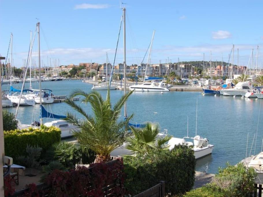 L'Escapade : Charmant T2 -Parking Gratuit, Piscine, Wifi, Clim Gruissan Εξωτερικό φωτογραφία
